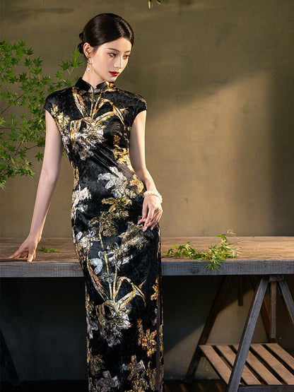 Golden Flower Cheongsam – Fall & Winter Style