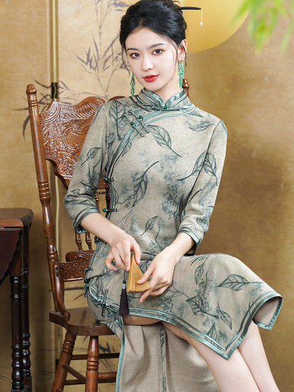 Green Leaf Cheongsam– Fall & Winter Style