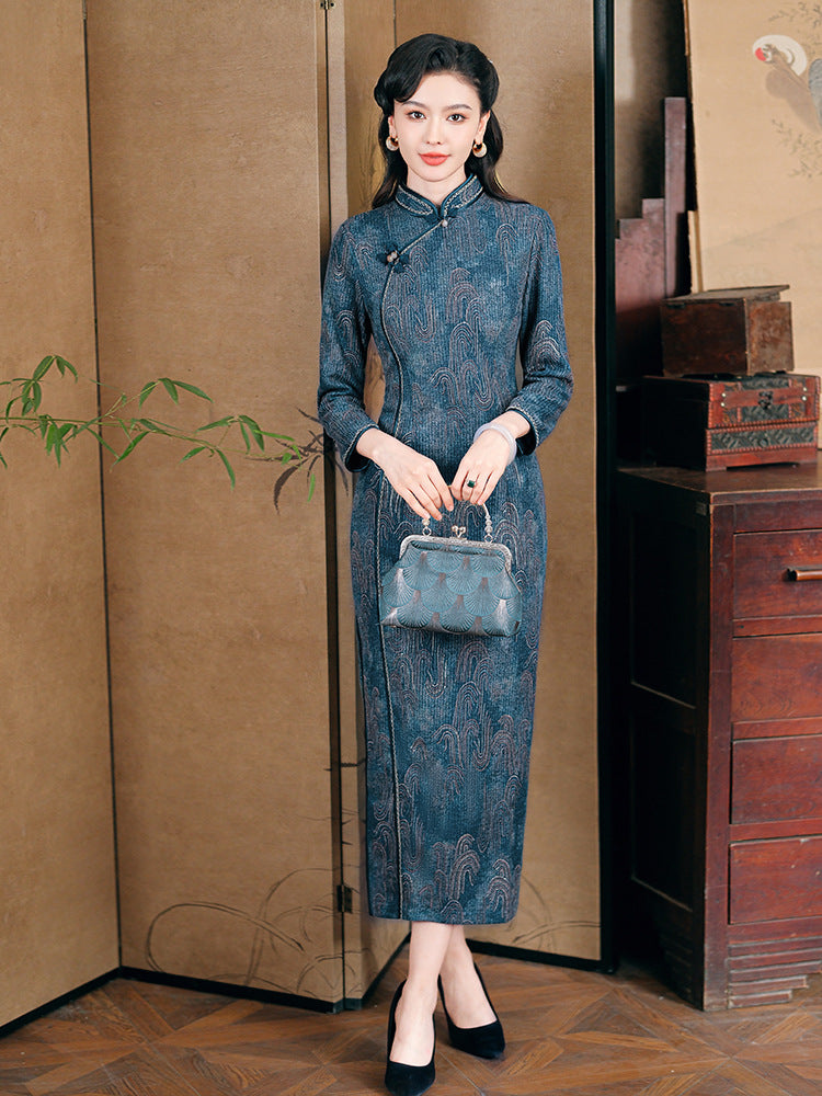 [Limited Edition]Dark Blue Ribbed Cheongsam – Fall & Winter Style