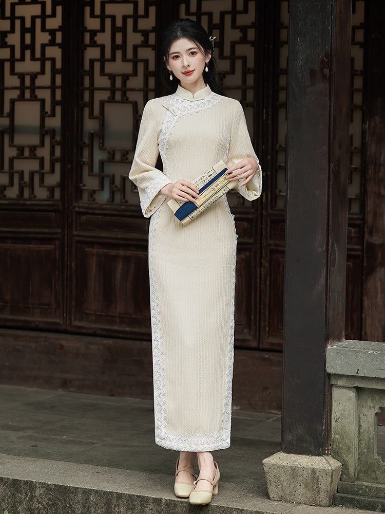 Beige Long Cheongsam– Fall & Winter Style