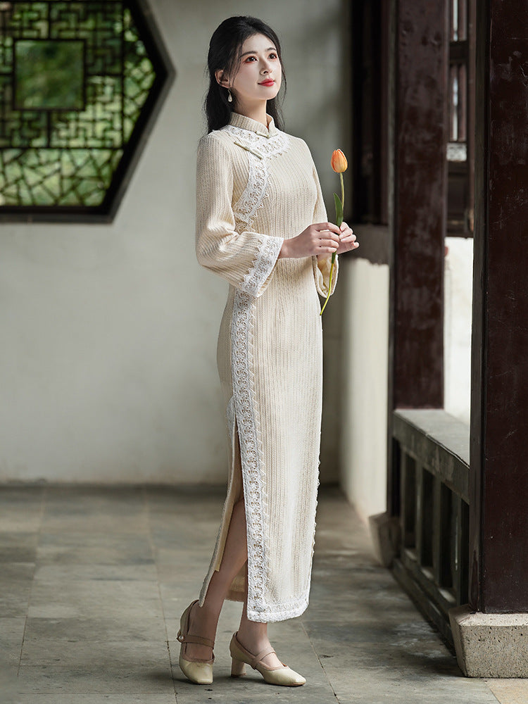 Beige Long Cheongsam– Fall & Winter Style