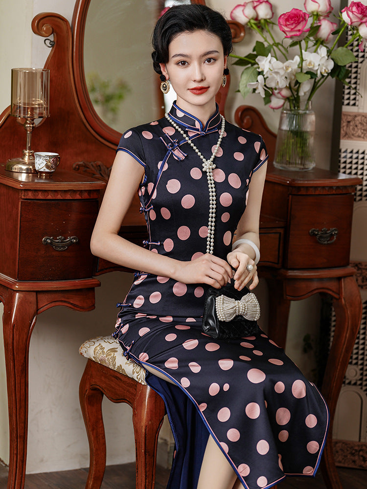 Black Pink Circle Silk Cheongsam – Spring & Summer Style