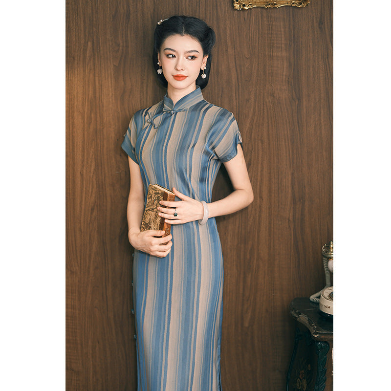 Blue Lane Cheongsam – Spring & Summer Style