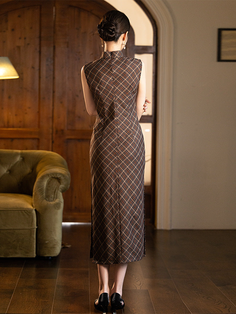 Brown Checkered Cheongsam– Fall & Winter Style