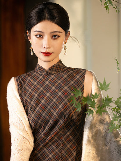 Brown Checkered Cheongsam– Fall & Winter Style