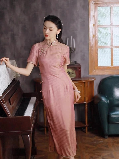 Pink Lotus Silk Cheongsam – Spring & Summer Style