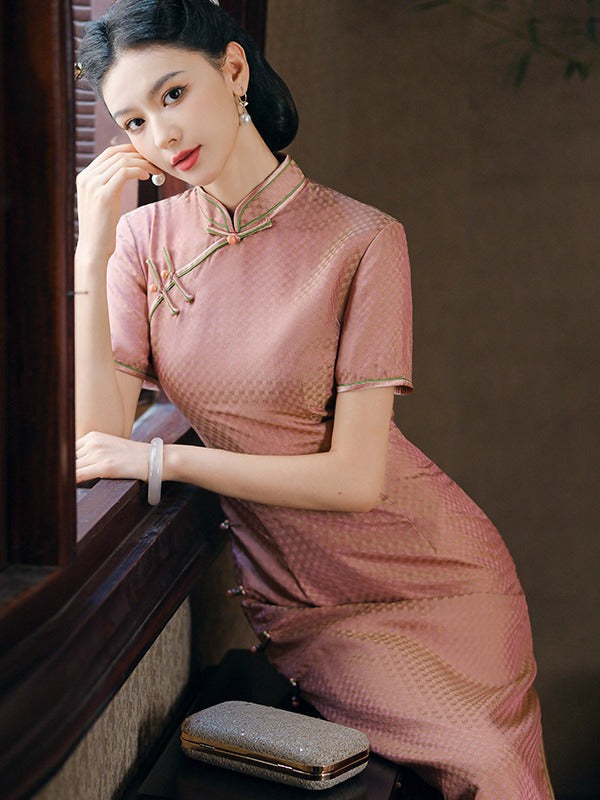 Pink Lotus Silk Cheongsam – Spring & Summer Style