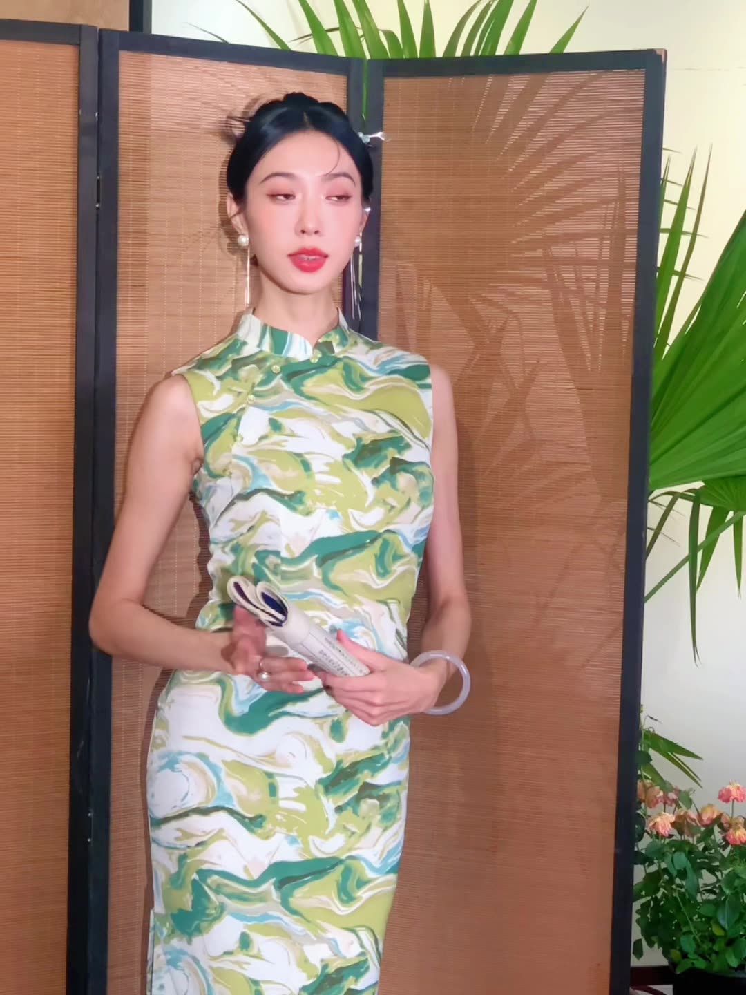 Painted Cheongsam – Spring & Summer Style