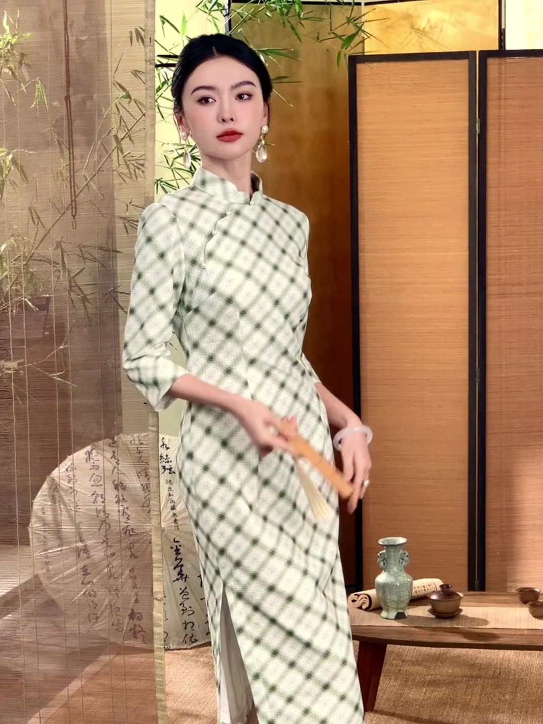 Green Plaid Cheongsam– Fall & Winter Style