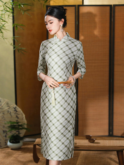 Green Plaid Cheongsam– Fall & Winter Style