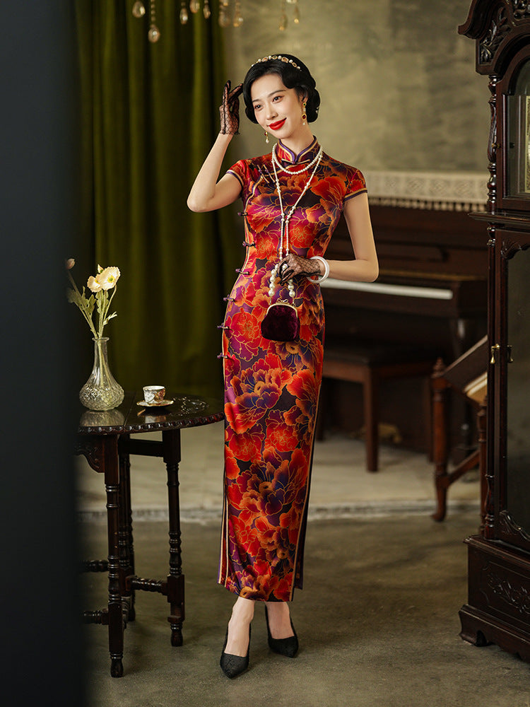 Peony Blossom Silk Cheongsam – Spring & Summer Style