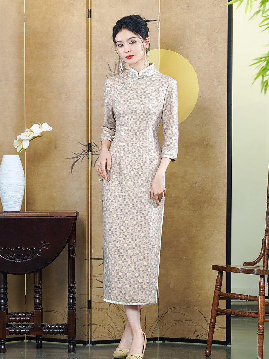 Pink Circles Cheongsam– Fall & Winter Style