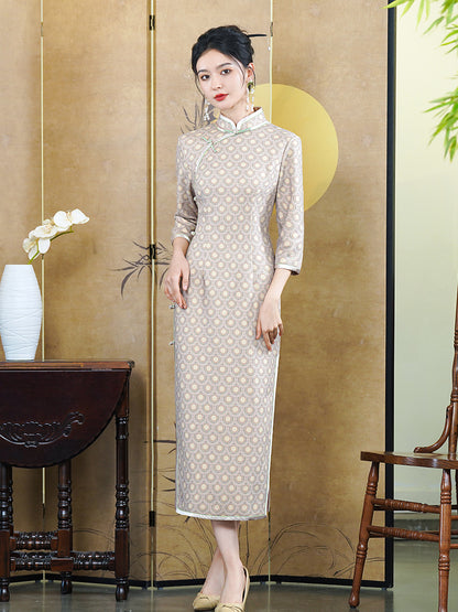 Pink Circles Cheongsam– Fall & Winter Style