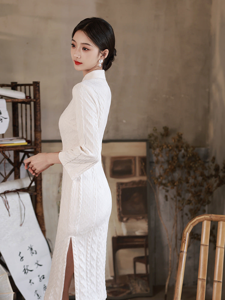 White Ribbed Cheongsam– Fall & Winter Style