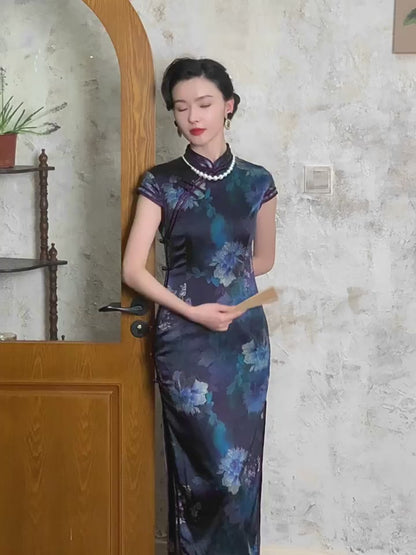 【 Limited Edition】Purple Floral Elegance Silk Cheongsam – Spring & Summer Style