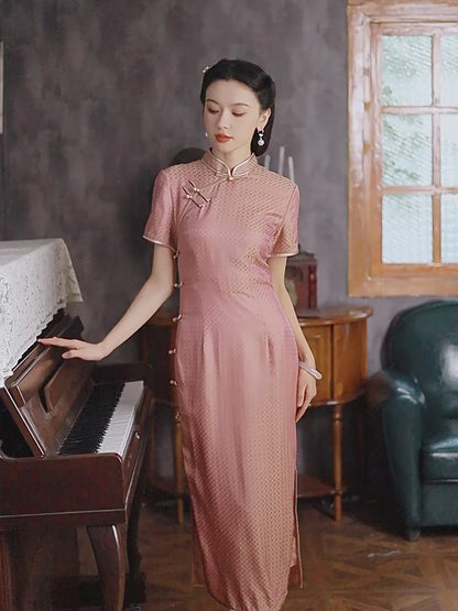 Pink Lotus Silk Cheongsam – Spring & Summer Style